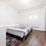 Comfort Valbruna By Irundo Apartament *